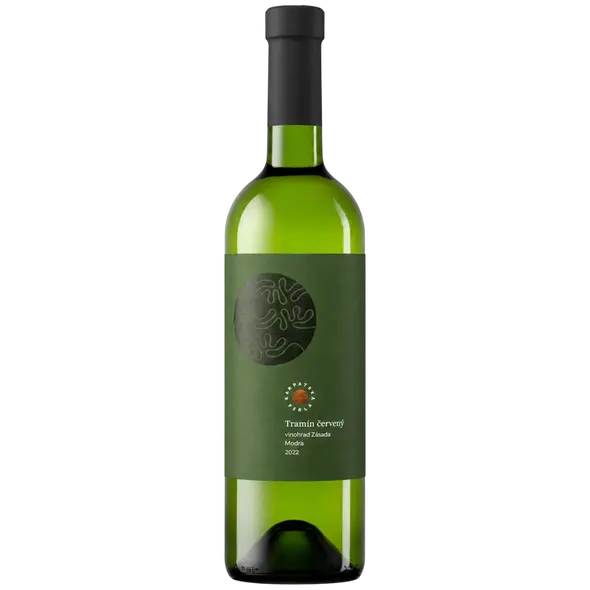KARPATSKA_PERLA_Tramin_cerveny_2022__Skalka_Modra_suche_075_l